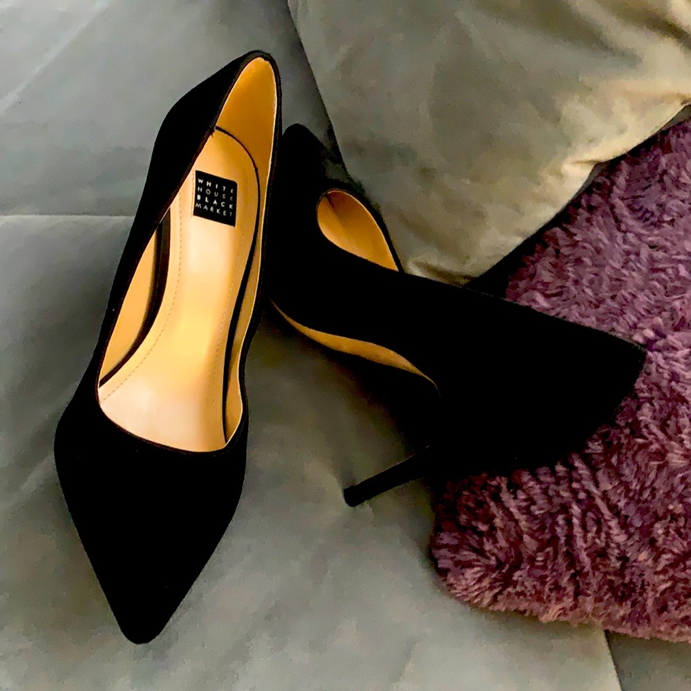 White House Black Market pumps